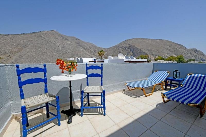 Lunar Santorini Hotel Perissa  Dış mekan fotoğraf
