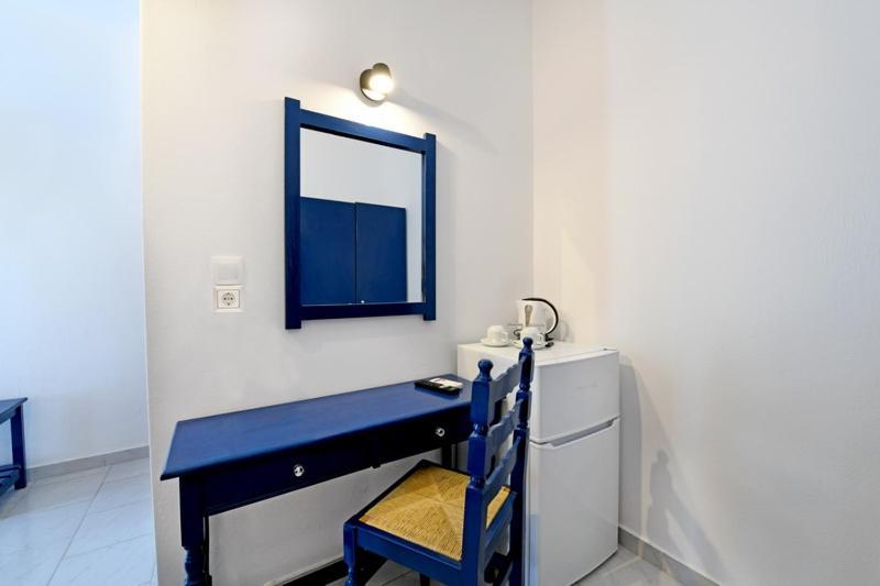 Lunar Santorini Hotel Perissa  Dış mekan fotoğraf