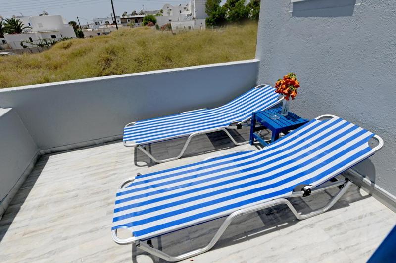 Lunar Santorini Hotel Perissa  Dış mekan fotoğraf