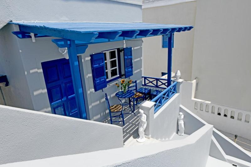Lunar Santorini Hotel Perissa  Dış mekan fotoğraf