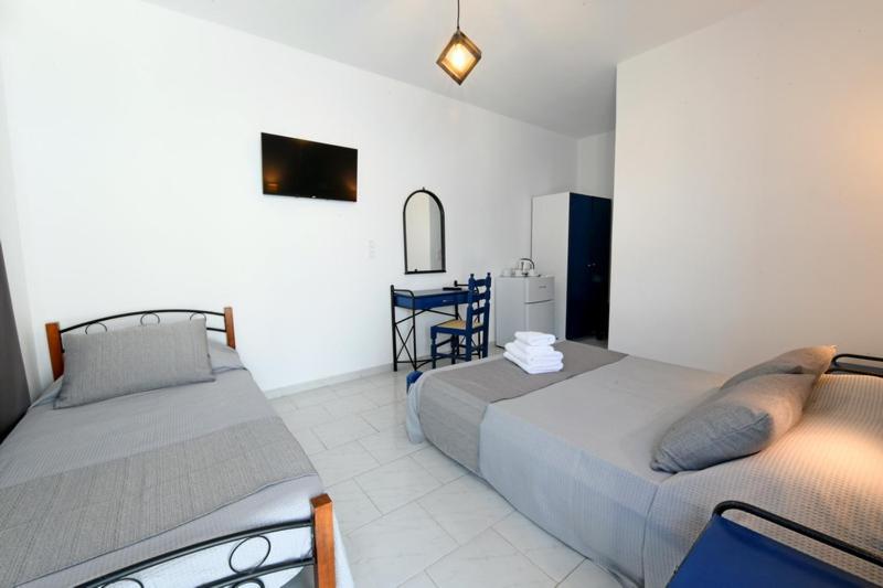 Lunar Santorini Hotel Perissa  Dış mekan fotoğraf