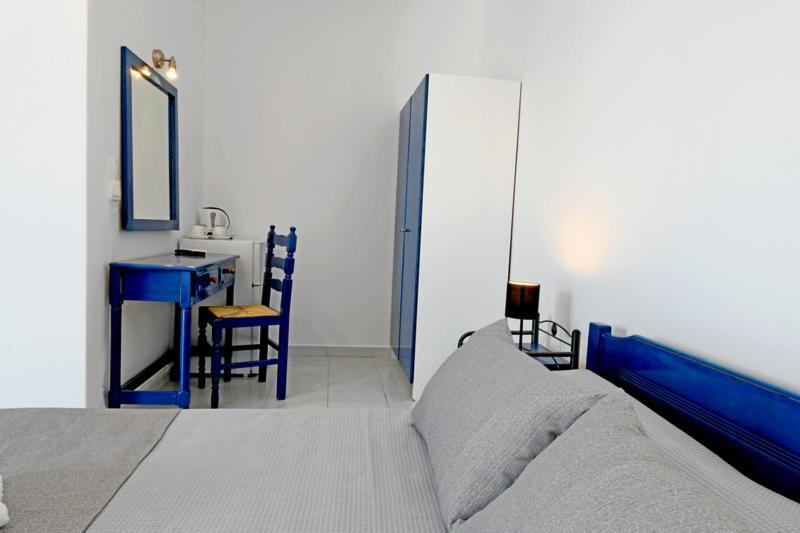 Lunar Santorini Hotel Perissa  Dış mekan fotoğraf